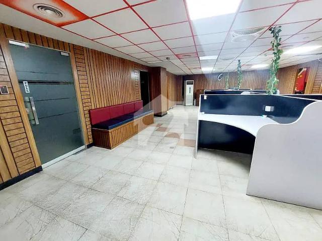 5000 Square Feet Office In Horizon Tower Clifton