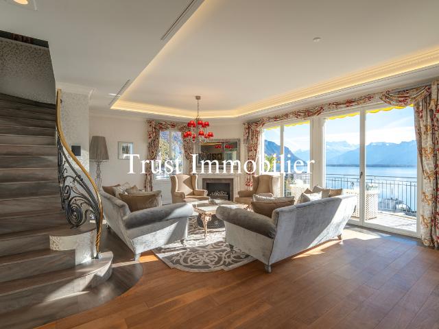 50021. Luxus Penthouse im Herzen von Montreux