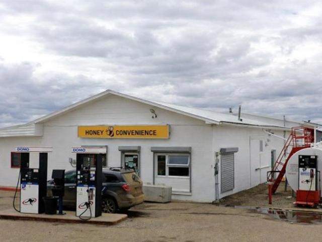 5002 48, Sedgewick, AB, T0B 4C0 commercial for sale | Listing ID A2284 | Royal LePage