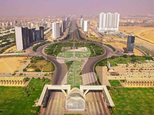 500yard Banglow luxerius House Available Rent Bahria Town Karachi