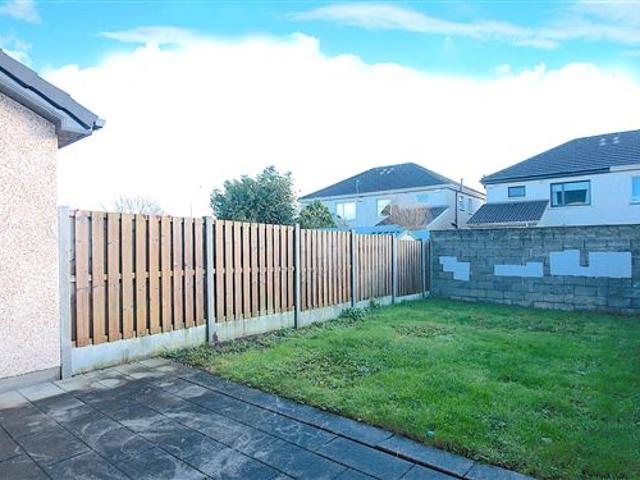 500,000 | 45 Castlefield Hall, Clonsilla, Dublin 15 Baxter Real Estate 4983 MyHome. Ie Residential