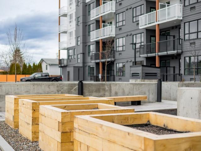 500 Asher Rd 2 Bedroom Apartment for Rent at 500 Asher Rd, Kelowna, BC V1X 3H7