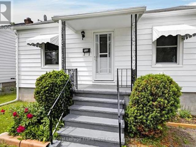 500 Glengarry Avenue, Peterborough Northcrest Ward 5, ON, K9H 4Y4 house for sale | Listing ID X13450 | Royal LePage