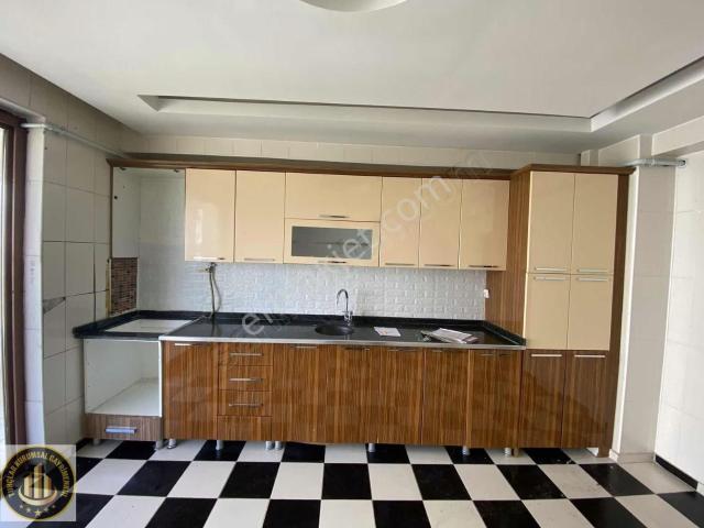 500 Evler Civarı 4+1 Satılık Daire