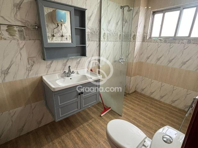 500 Ft² Flat for Sale