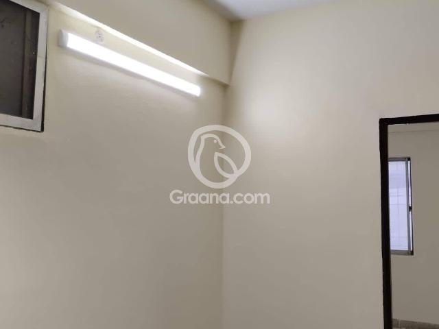 500 Ft² Flat for Sale