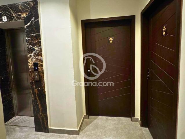 500 Ft² Flat for Sale