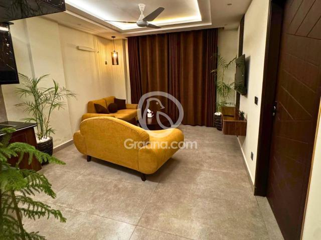 500 Ft² Flat for Rent
