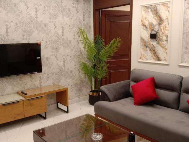 500 Ft² Flat for Rent