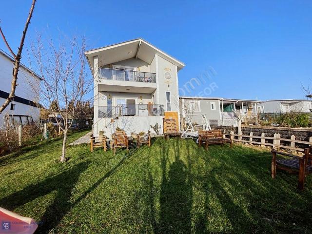 500 M2 Bahçe İçinde 3+1 Dubleks Müstakil Ev