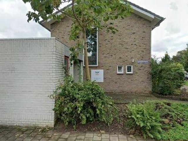 500 m2 office space for sale in Beek
