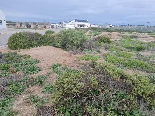 500 m² Land available in Velddrif