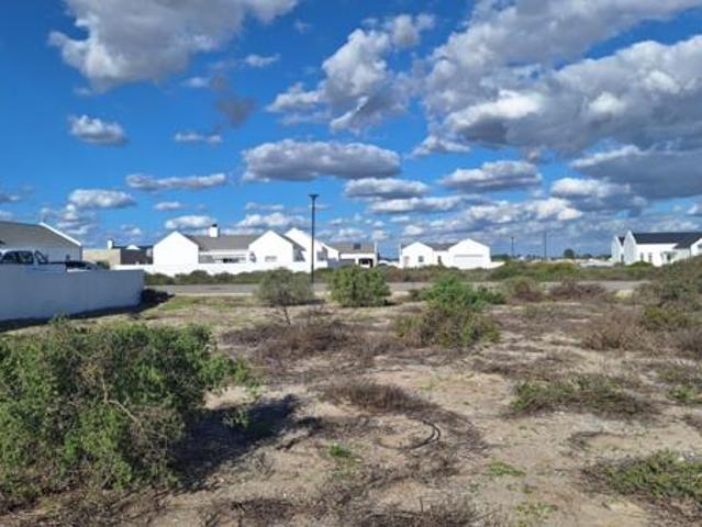 500 m² Land available in Velddrif