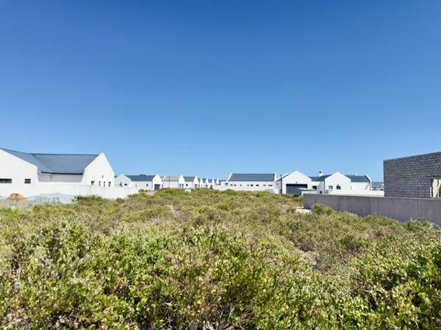 500 m² Land available in Velddrif