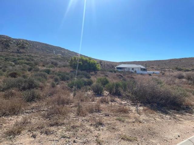 500 m² Land available in St Helena Views