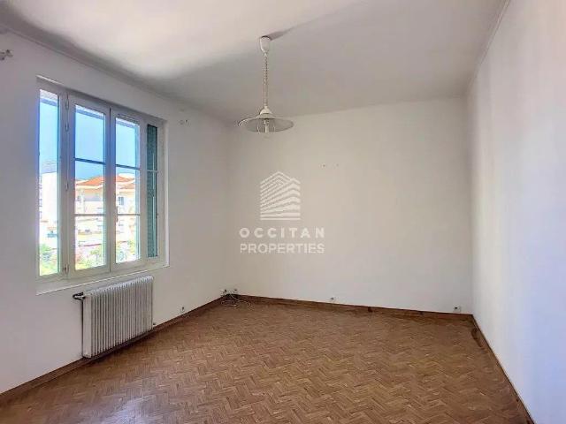 500 mètres rue d'Antibes Etage élevé Calme Ascenseur 31m² Cannes