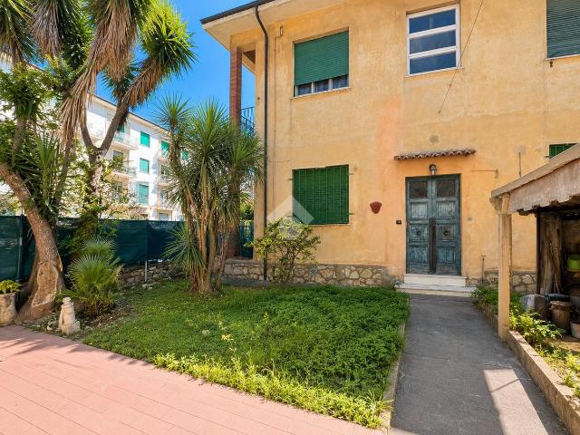 500 / mese, 117 Mq Tecnocasa.it 61245335