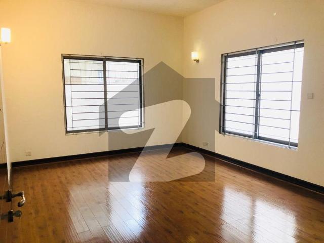 500 Square Yard House Available For Rent At DHA Phase 5