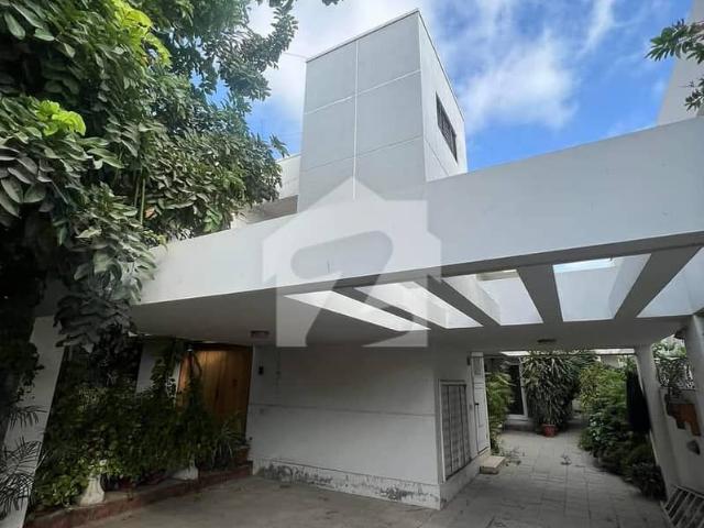 500 Square Yard House Available For Rent At DHA Phase 6