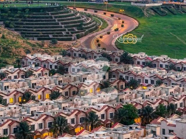 500 Square Yard Plot Available For Sale In Bahria Town Karachi