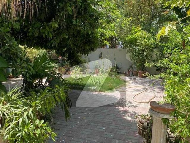 500 Square Yards House For Rent In DHA Phase 5 Karachi