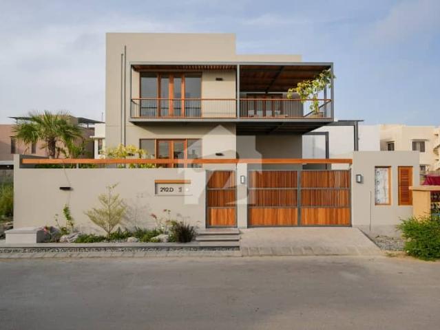 500 Square Yards House In DHA Phase 8 Is Available For sale