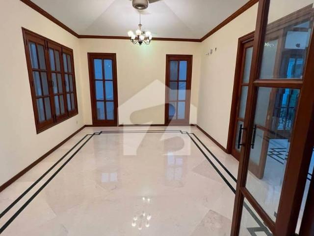 500 Square Yards Upper Portion For rent Is Available In DHA Phase 8