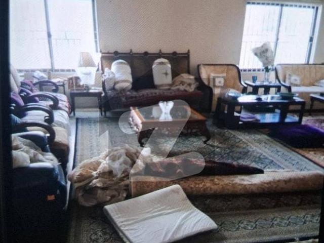 500 Sqyd 3 Bedroom Upper Portion Is Available Rent In F 10/2