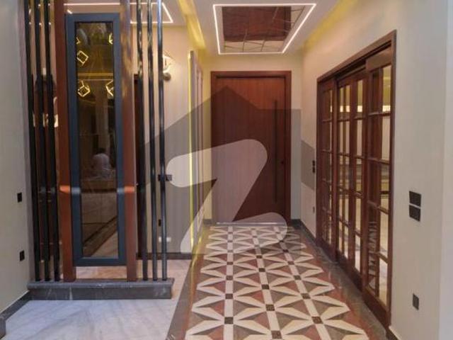 500 sqyd, modern style brand new banglow available for sale, prime location of gulshan e iqbal block 7