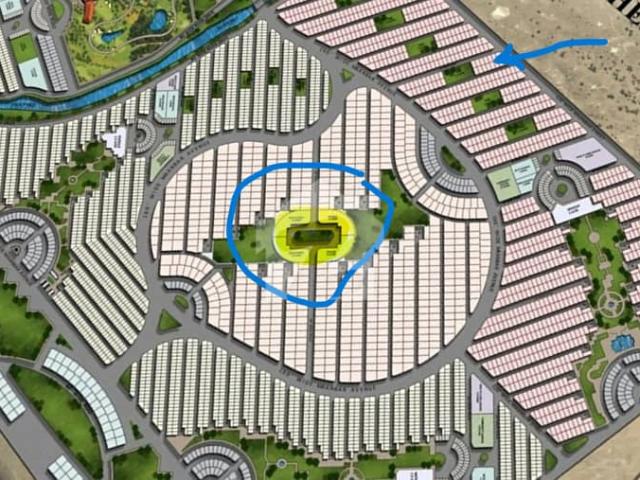 500 Sqyd Prime Location Plot for Sale in Block B