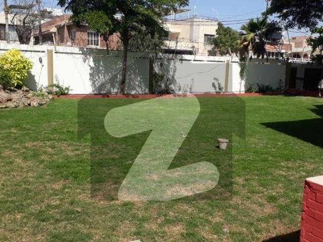 500 SQ Yards Bungalow Available For Rent In Dha Phase 5 Main Khy E Behria DHA Phase 5