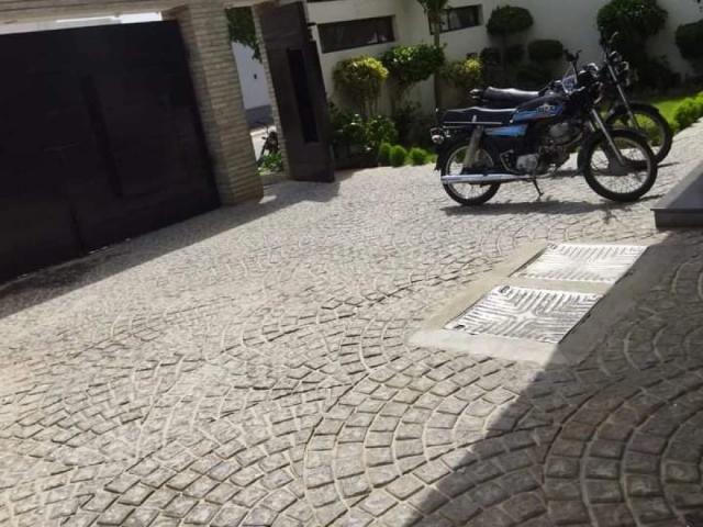500 SQ Yards slightly used Banglow upper portion for rent Karachi DHA Phase 7 ID 71654