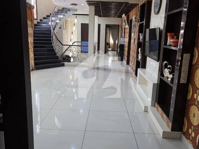 500 Sq. Yards Slightly Used Bungalow for Rent DHA Phase 8, Karachi