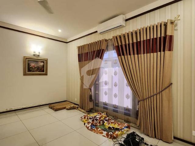 500 Sq. Yards. Slightly Used Super Luxurious Bungalow With Pool For Rent At Khayaban E Hilal, DHA Phase 6