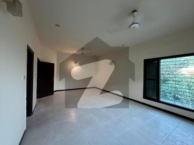 500 Sq. Yards Well Maintained Bungalow for Rent | DHA Phase 6, Karachi DHA Phase 6