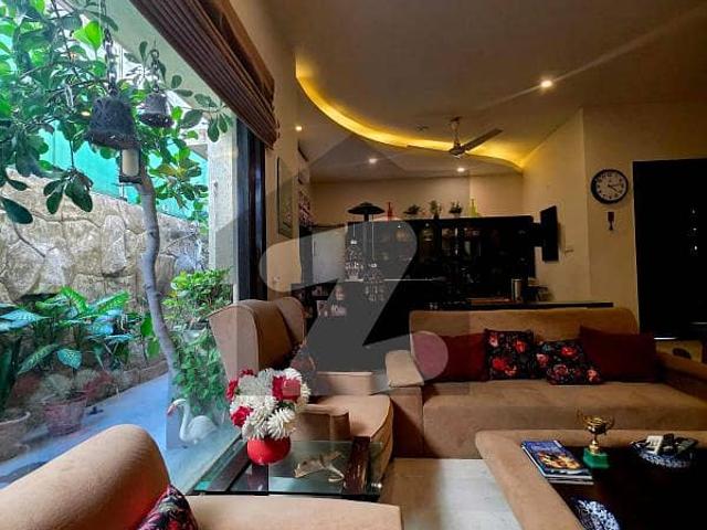 500 Sq. Yards Well Maintained Bungalow For Sale Prime Location in DHA Phase 6 CBC, Khayaban e Rahat