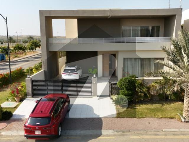 500 Sq Yd Corner Category 5 Bedroom Villa For Sale Precinct 51, Bahria Paradise, Bahria Town Karachi. Huge Green Belt | Close to Mosque | All Amenities Nearby | Developed & Ready to Move. Bahria Paradise