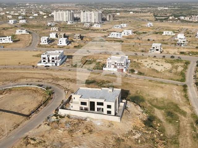 500 Sq Yd Boulevard Category Plot in Precinct 17, Just 3 Mins Drive from Main Gate Entrance Near Jinnah Avenue, Close to Theme Park | Ideal for Residence or Investment. Call Now!