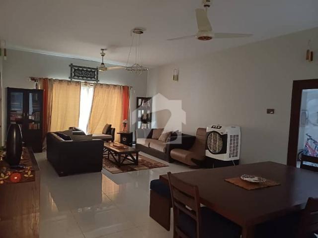 500 Sq Yd House For Sale