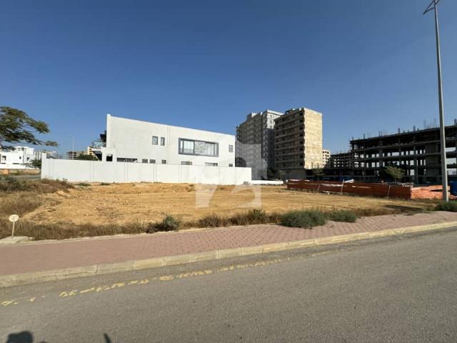 500 Sq Yd Plot #567 St 18 Near Entrance Precinct 4 Just 3 Mins to Main Gate! Park, Mosque, Sports Complex, Shopping Gallery Nearby. Perfect for Dream Home or Smart Investment!
