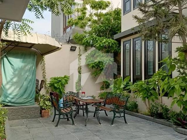 500 Yard Villa Available For Rent