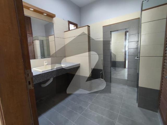 500 Yard Bungalow Available For Rent DHA Phase 6
