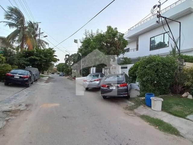 500 Yard Bungalow Available For Sale In DOHS Phase 01