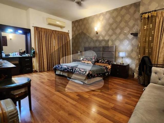 500 Yard Bungalow For Rent in Phase 6 DHA Phase 6