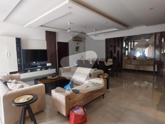500 Yard Bungalow For Rent in Phase 8 DHA Phase 8
