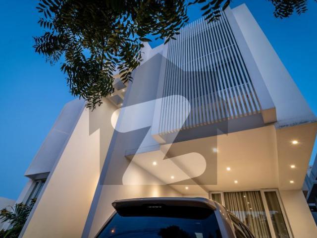 500 yard like brand new house available for rent dha phase 8