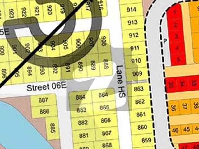 500 Yards Corner Plot For Sale At The Prime Location Of DHA