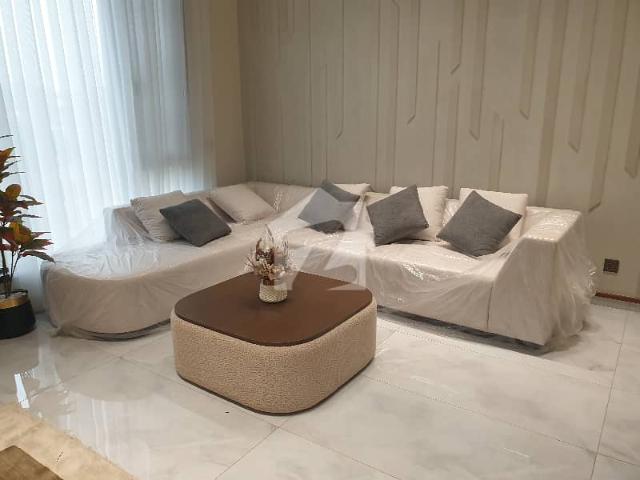 500 yards architect design bungalow 6 beds attached bath study powder room drawing dining 2 lounges patio servant room garden basement theatre