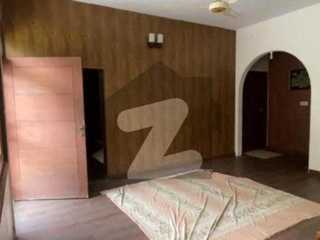 500 Yards Banglow For Sale in DHA Phase 6