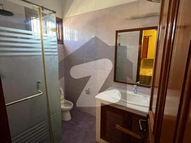 500 yards banglow for rent dha phase 5